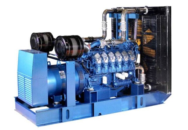 扬州康明斯30kw小型柴油二手发电机组 扬州康明斯30kw小型柴油二手发电机组